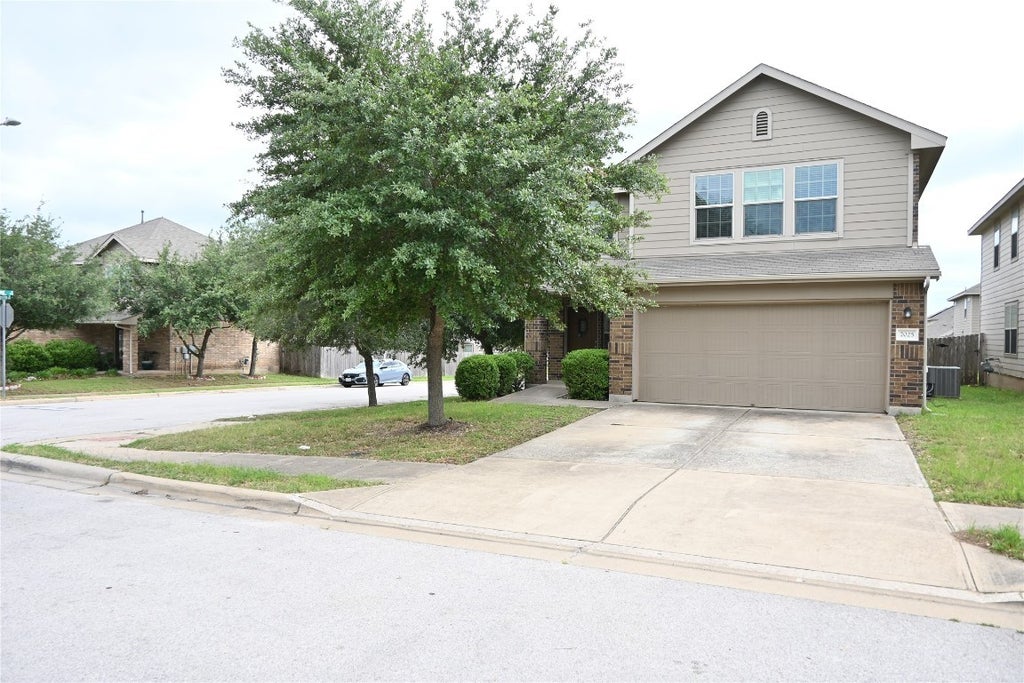 7025 Outfitter, Austin