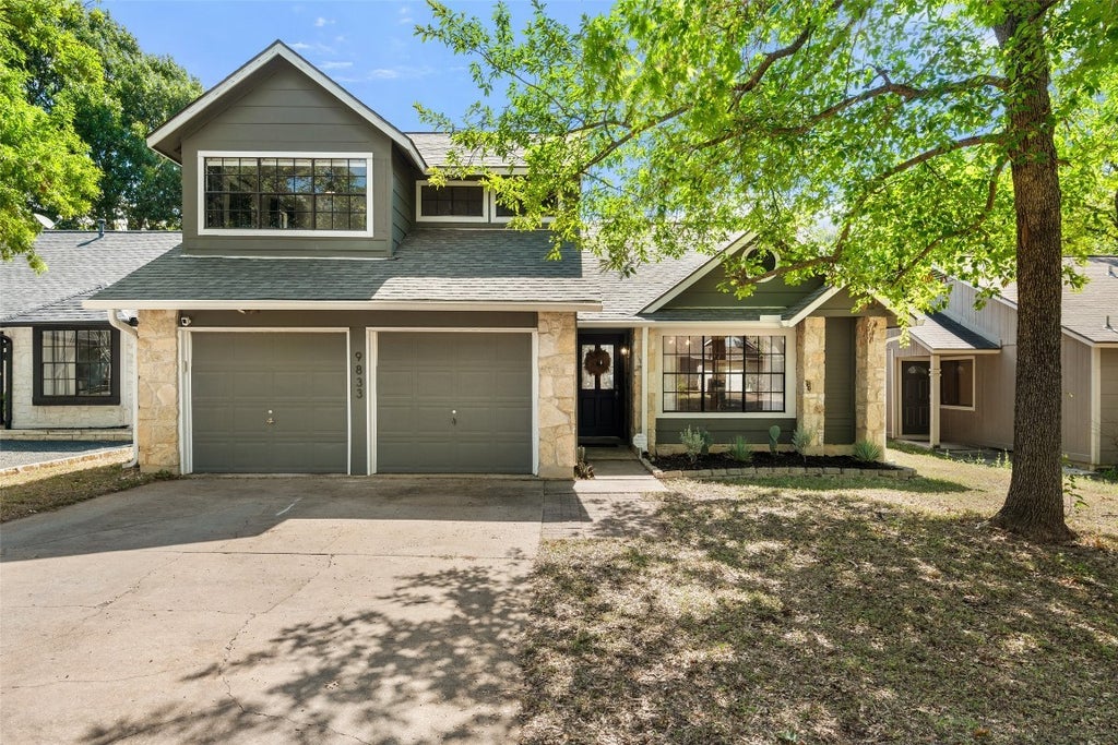 9833 Briar Ridge Drive, Austin