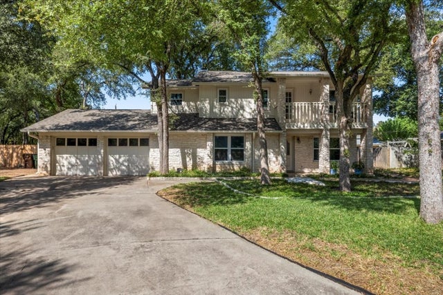 102 Bonwood Drive, Round Rock