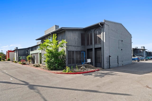 909 Reinli Street 101, Austin