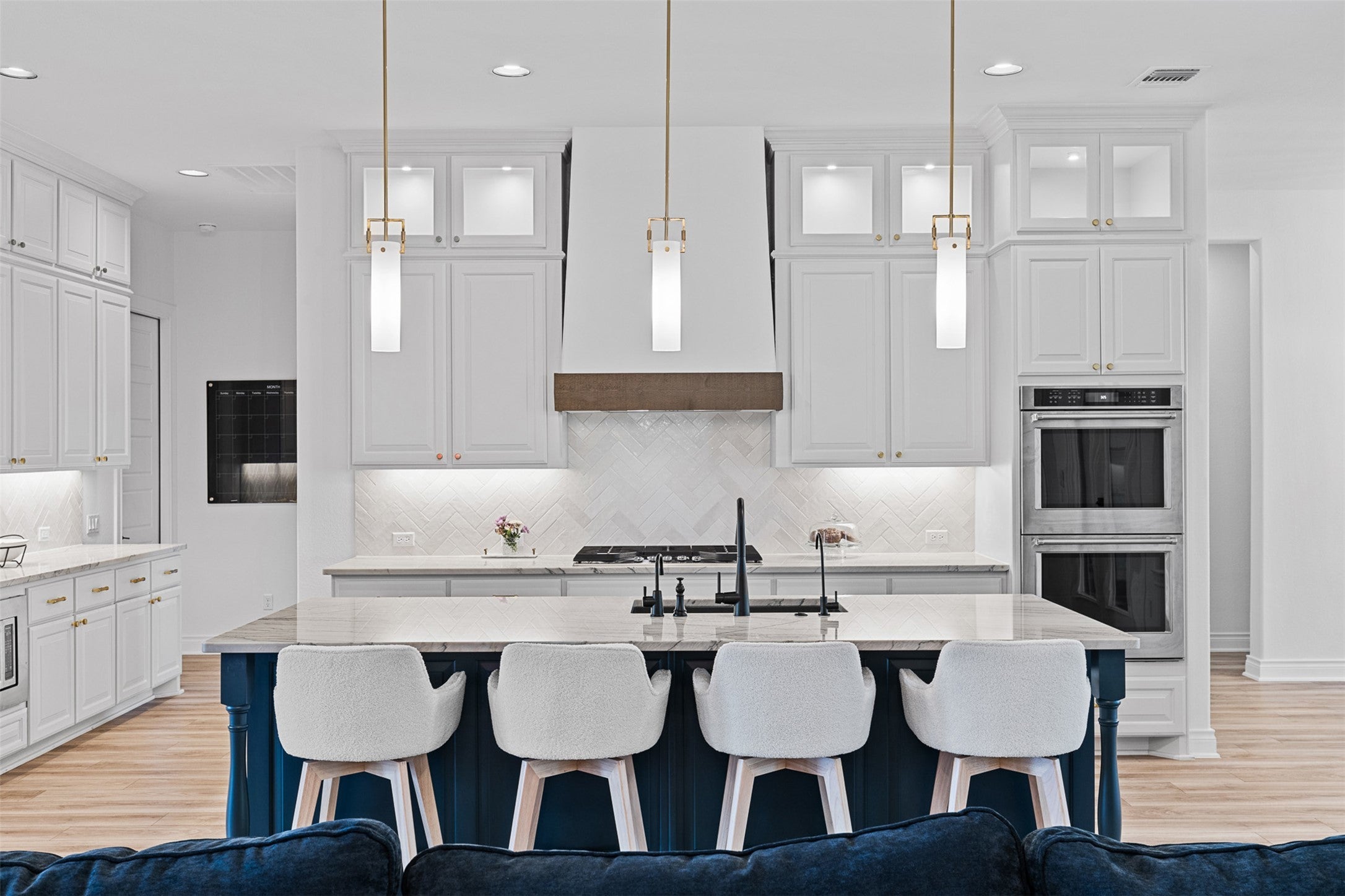 Photo of Listing #3627394