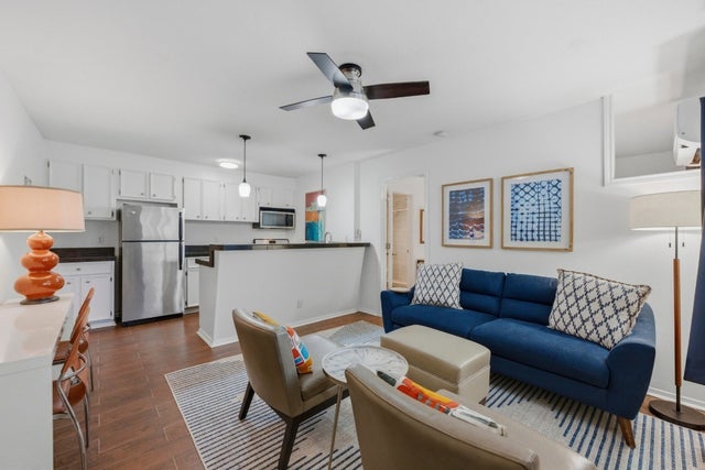 304 E 33rd Street 11, Austin