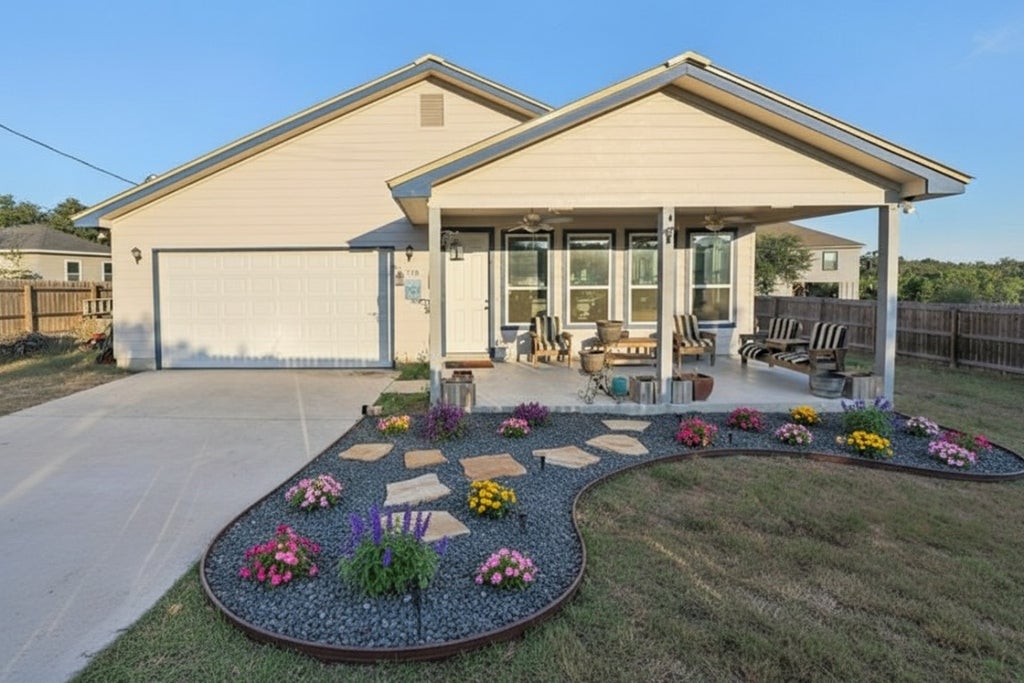 718 Chip Shot Cir, Spring Branch