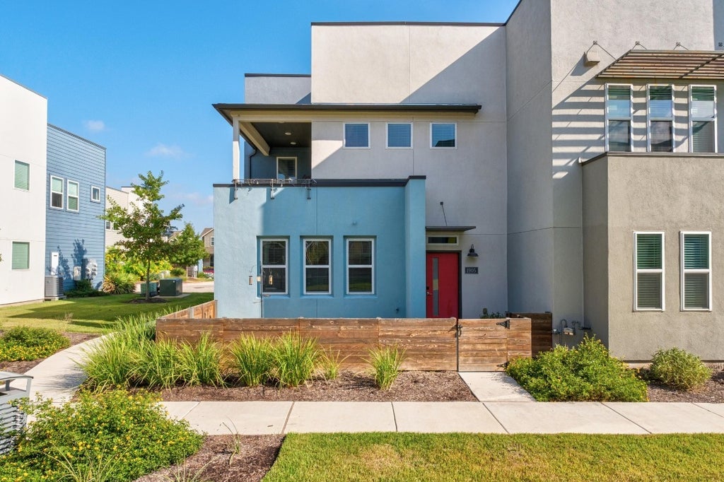 9015 Cattle Baron Path 1905, Austin