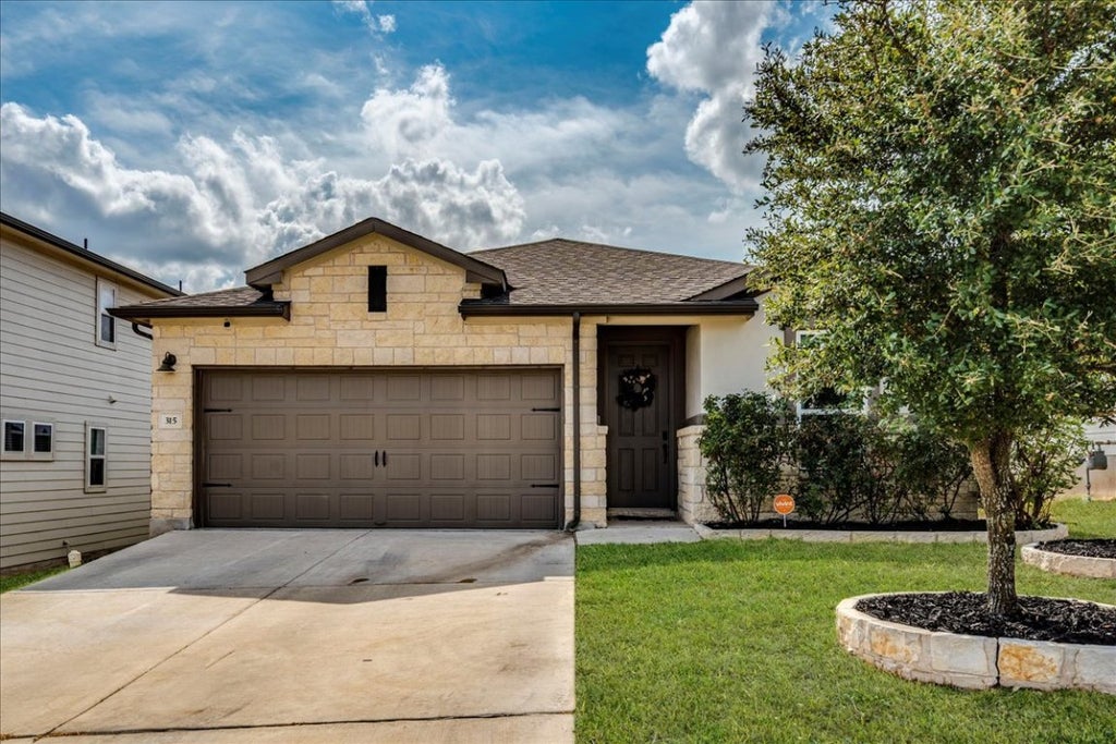 315 Sawtooth Mountain Way, Dripping Springs
