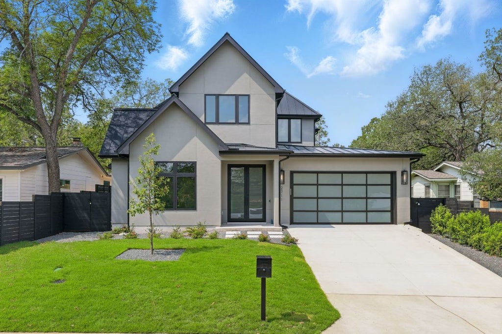 2711 Pegram Avenue, Austin