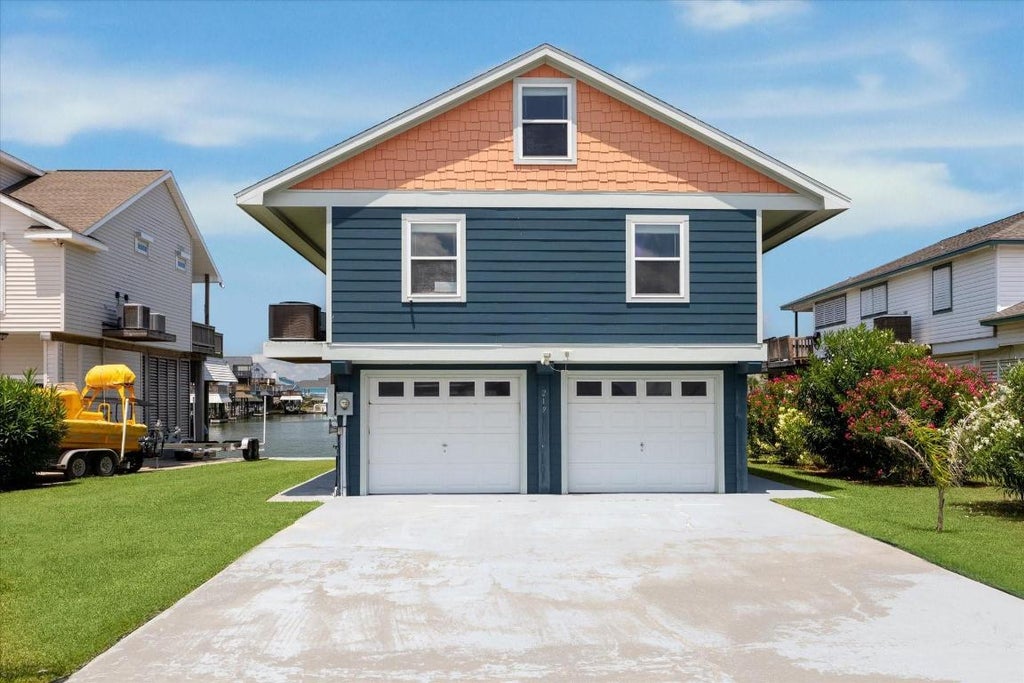 219 Bora Bora Drive, Galveston