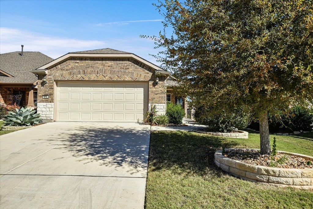 215 Comal Lane, Georgetown