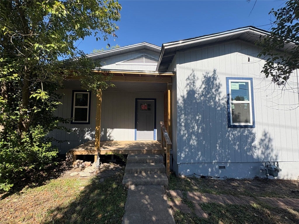 102 W Wilbarger Street, Pflugerville