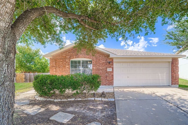 12856 Saint Mary Drive, Manor