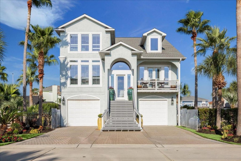 241 Tamana Drive, Galveston