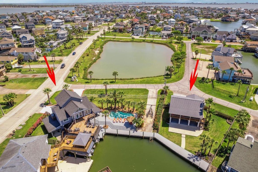 1775 Tiki Drive, Galveston