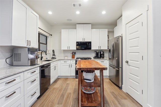 3404 American Dr. Drive 1099, Lago Vista