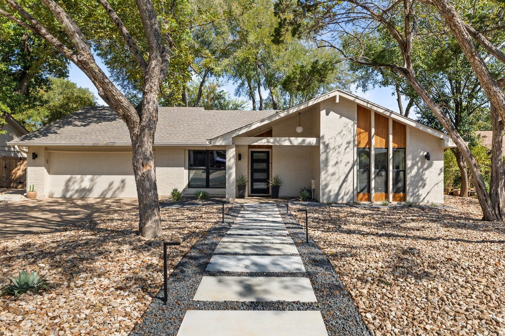 4618 Trail Crest Circle, Austin