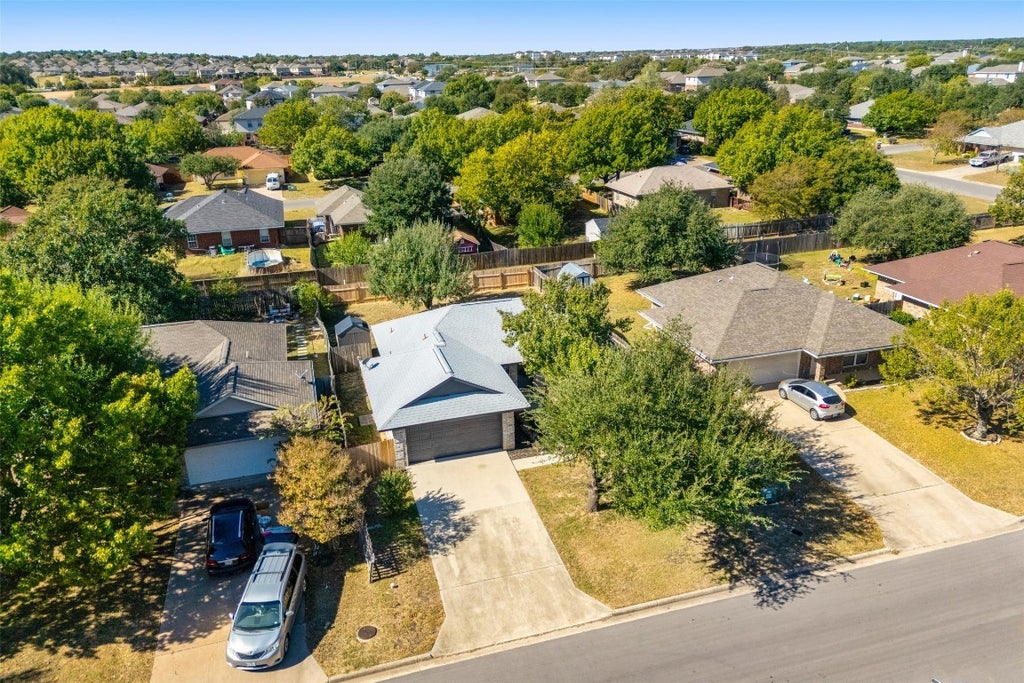 419 Bentwood Drive, Leander