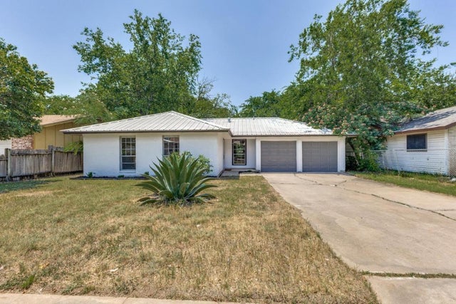 4709 Brassiewood Drive, Austin