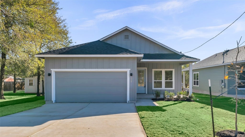 627 Birch Lane, Cottonwood Shores