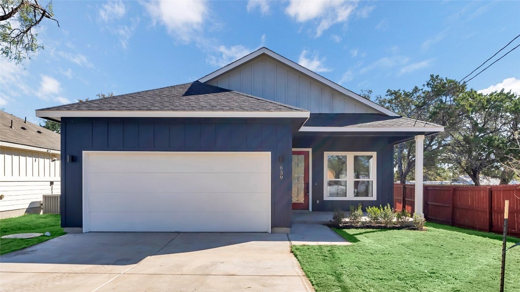 639 Magnolia Lane, Cottonwood Shores