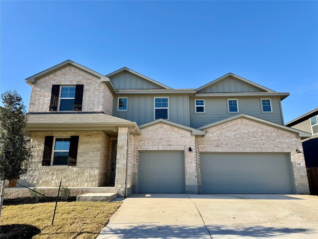 1776 South Main Street, Kyle