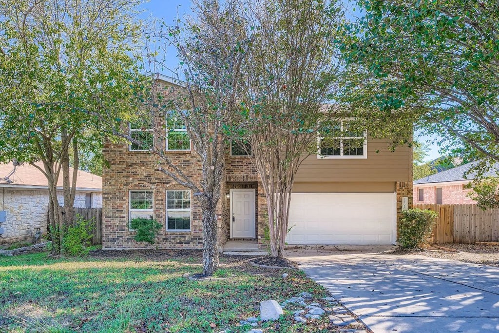 2100 Coachlamp Drive, Cedar Park