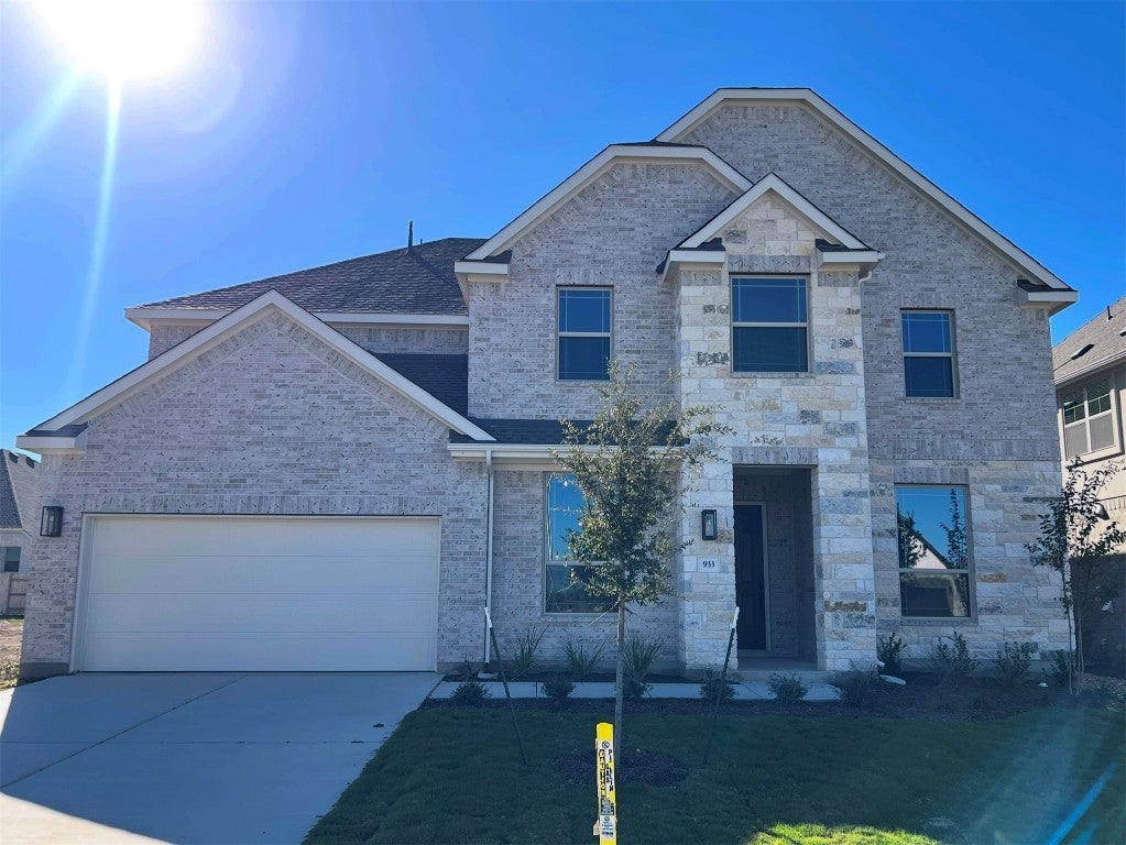 933 Sunny Ridge Drive, Leander