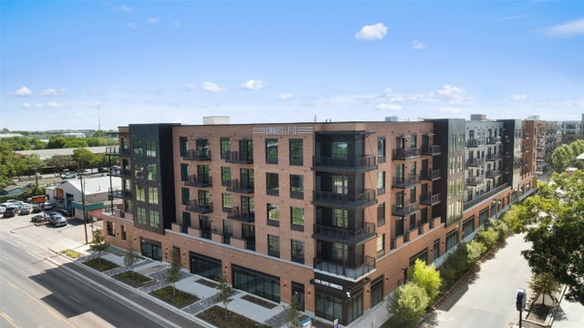 4315 S Congress Avenue 327, Austin