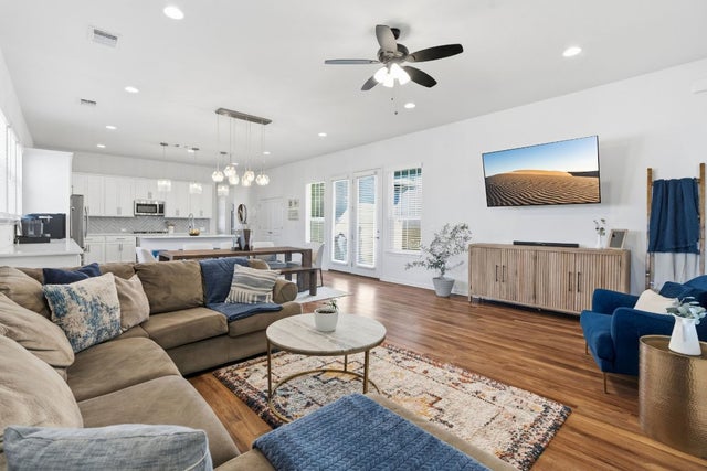 8704 Apogee Boulevard, Austin