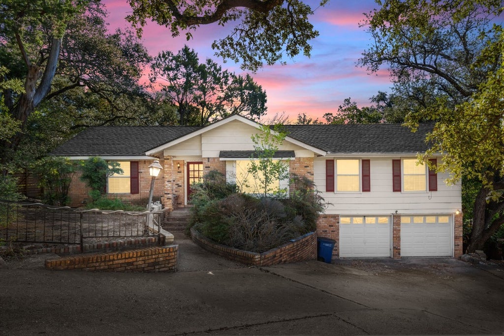 3509 Hillbrook Circle, Austin