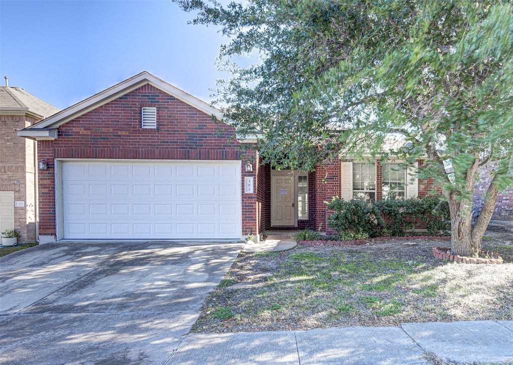 381 Tranquility Mountain, Buda