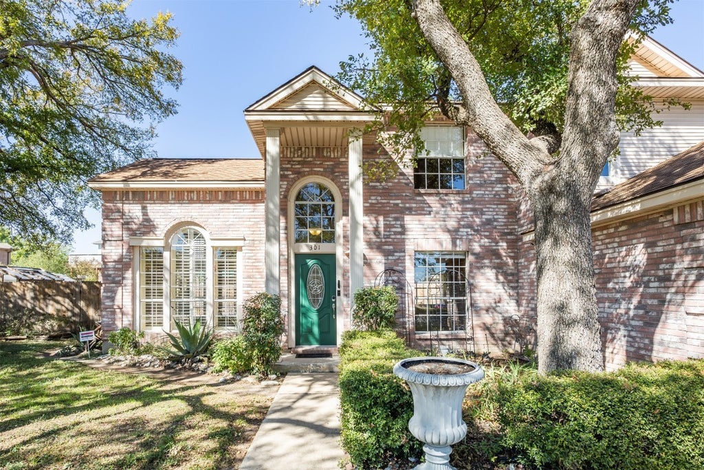 301 Orchid Circle, Cedar Park