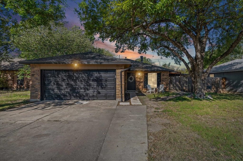 6506 Clubway Lane, Austin