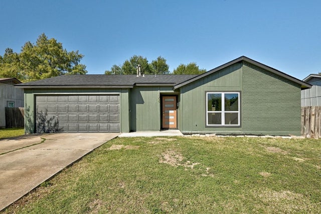 1306 Green Downs Drive, Round Rock