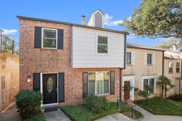 6631 Valleyside Road, Austin