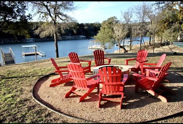 11000 Beach Road, Leander