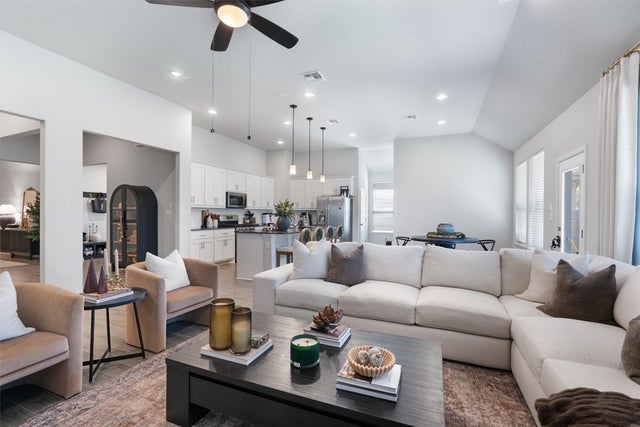 12804 Mission River Drive, Manchaca