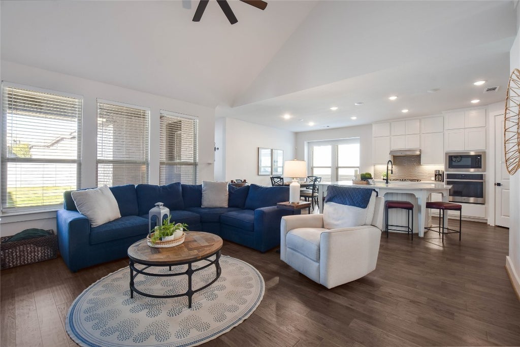 237 Arrowhead Mound Road, Georgetown