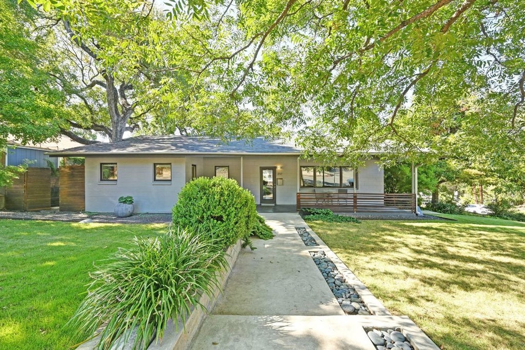 701 Brownlee Circle, Austin