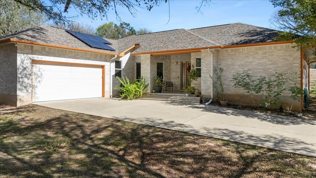 204 Kahana Lane, Bastrop