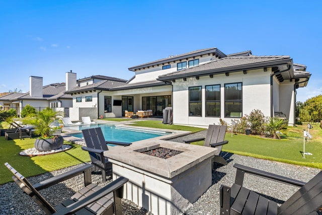 223 Golden Bear Drive, Austin