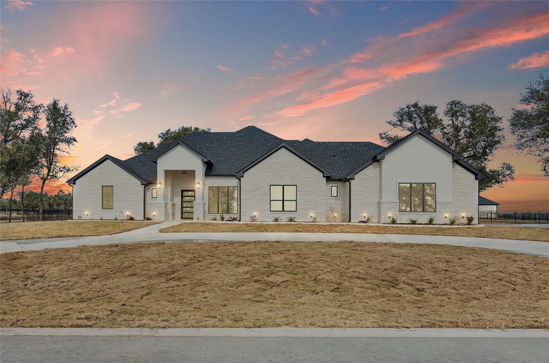 Photo of Listing #3462846