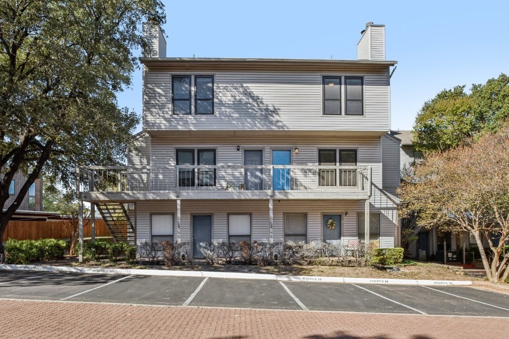 802 S 1st Street 220, Austin