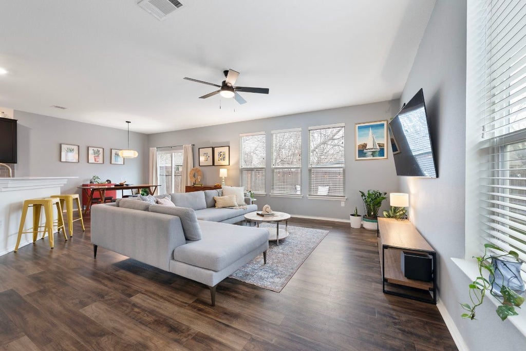 7611 Uray Drive, Austin