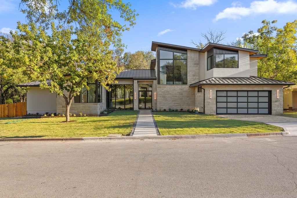 607 Westbrook Drive, Austin