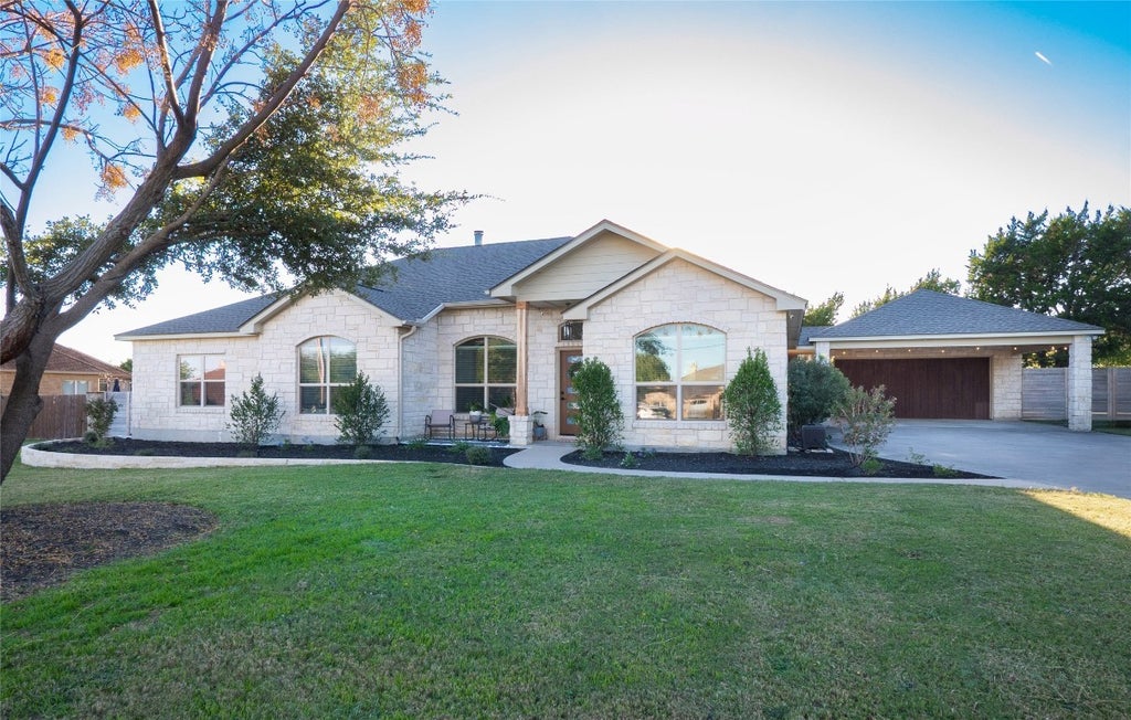 213 Bronco Boulevard, Liberty Hill