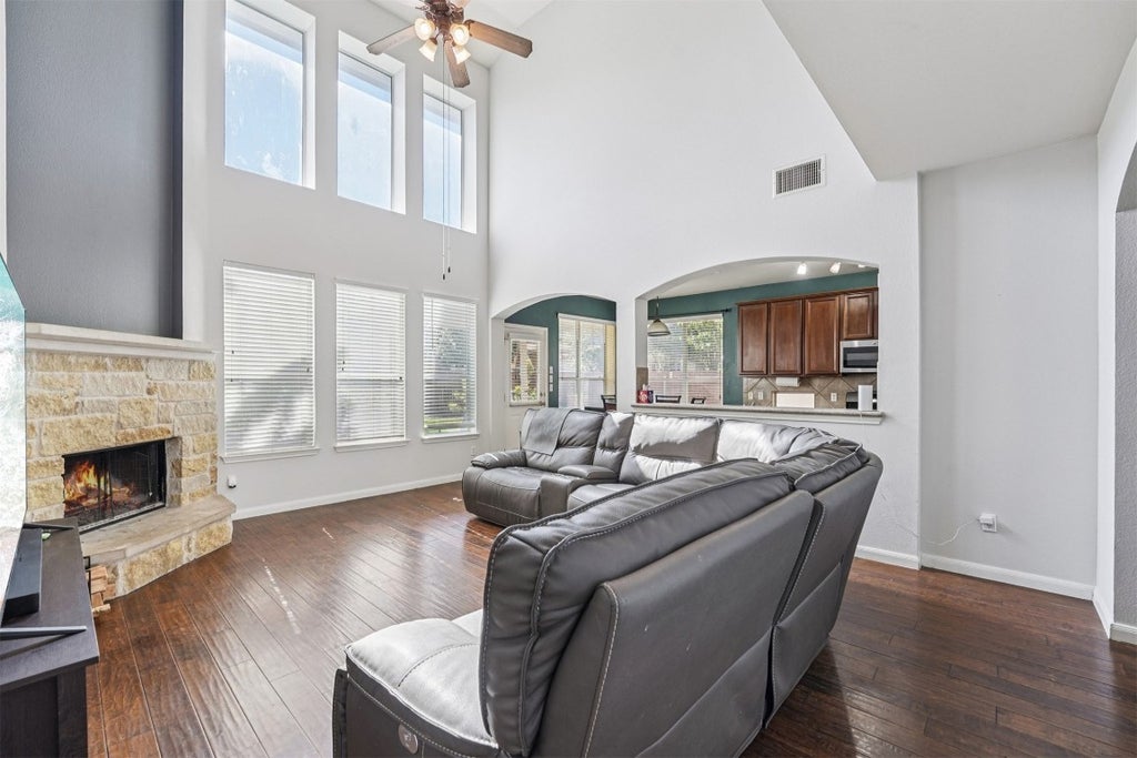 2301 Ambling Trail, Pflugerville