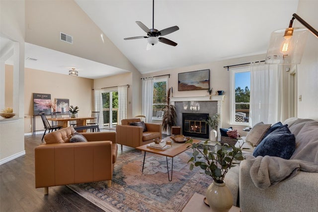 12049 Lincolnshire Drive, Austin