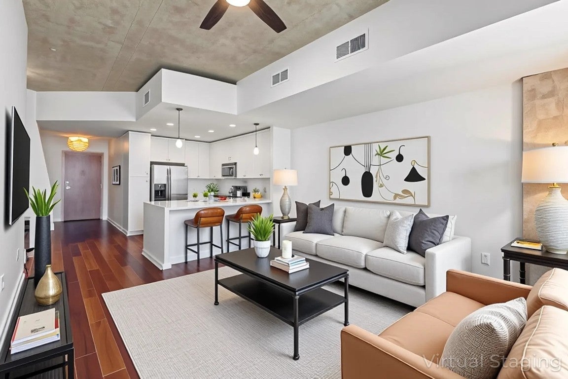 Photo of Listing #4410894