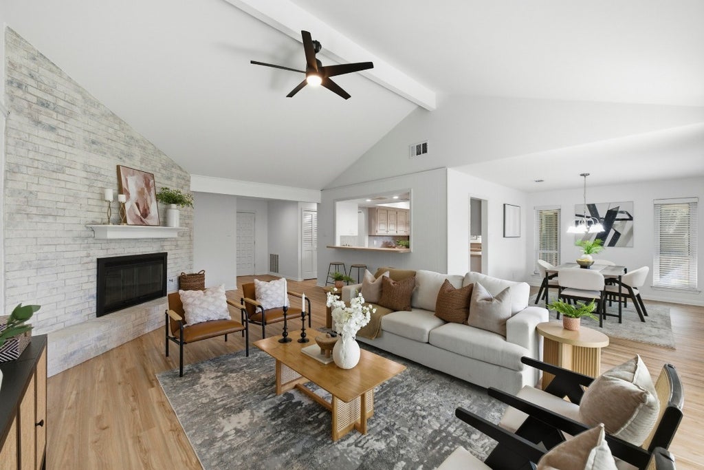 4805 Midoak Circle, Austin