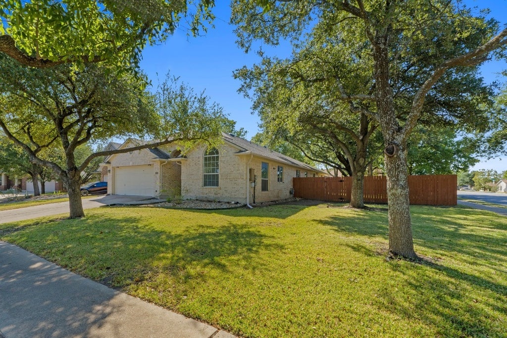 2013 Rodeo Drive, Austin