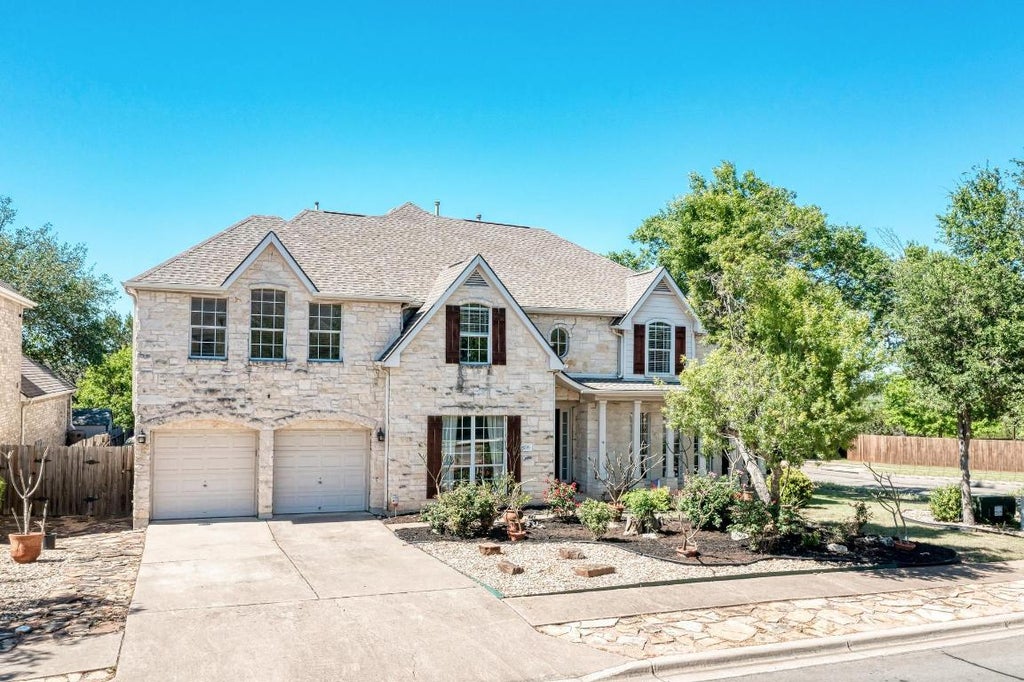 8236 Phantom Canyon Drive, Austin